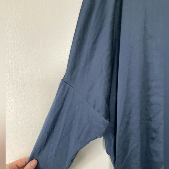 White House Black Market Blouse (XL) - Picture 5 of 7